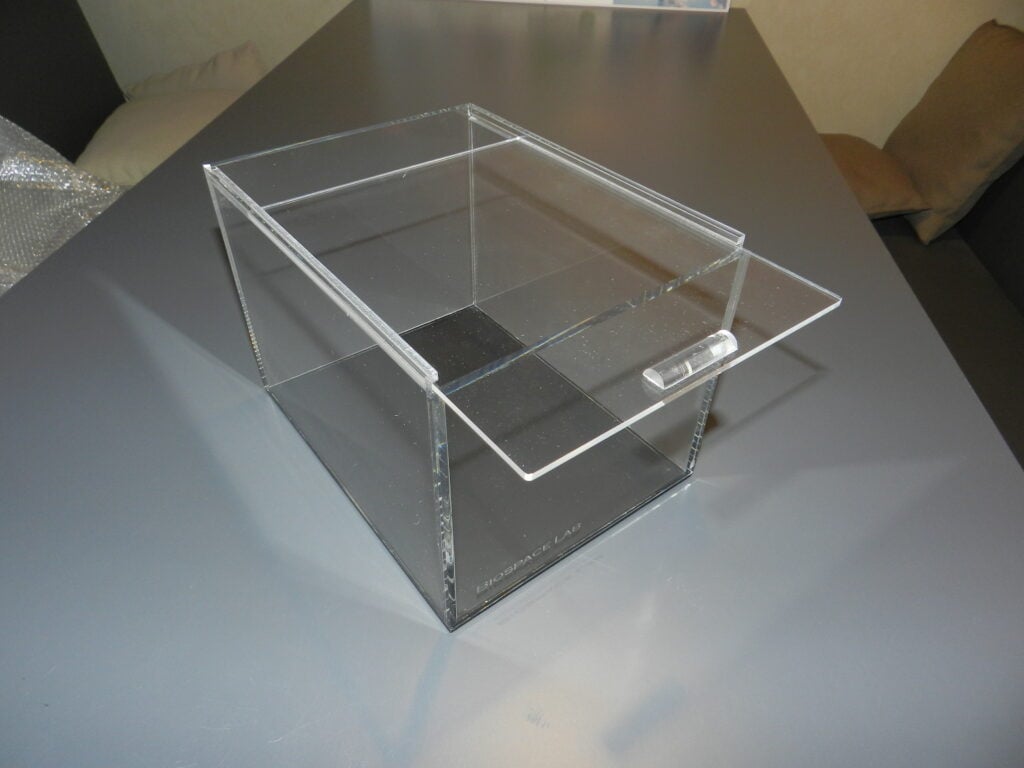 collage pmma transparent